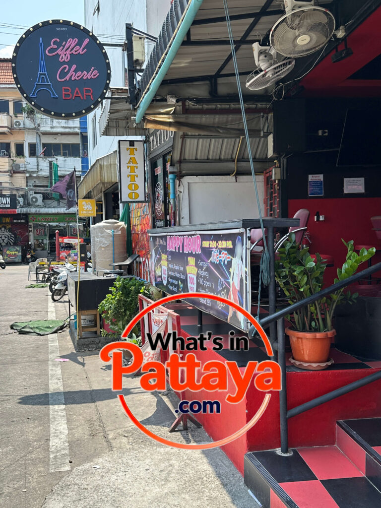 Eiffel Cherie Bar on Soi Made In Thailand
