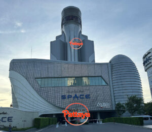 Grande Centre Point Space Pattaya Building